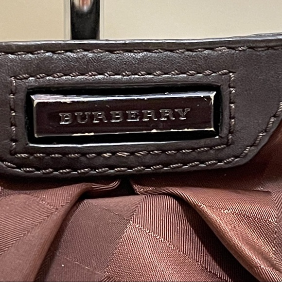 Burberry Crossbody - Picture 3 of 8